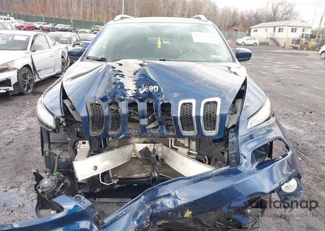 2018 Jeep Cherokee Latitude Plus 4X4 из США, поврежденный, VIN 1C4PJMLB3JD562727